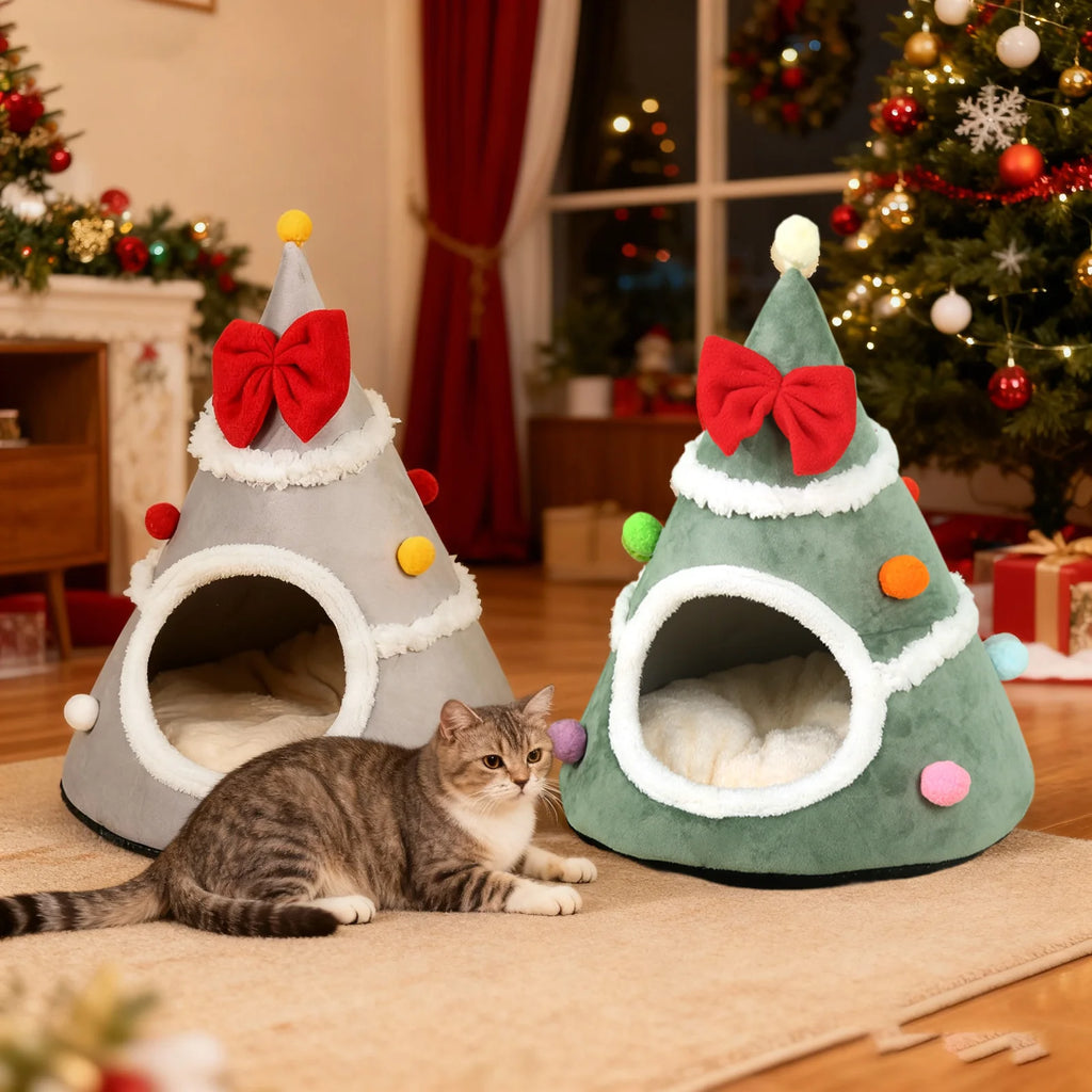 Cozy Claus – Christmas Cat Hideout
