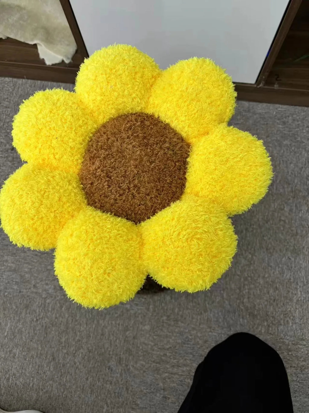 Sunburst – Sunflower Scratcher